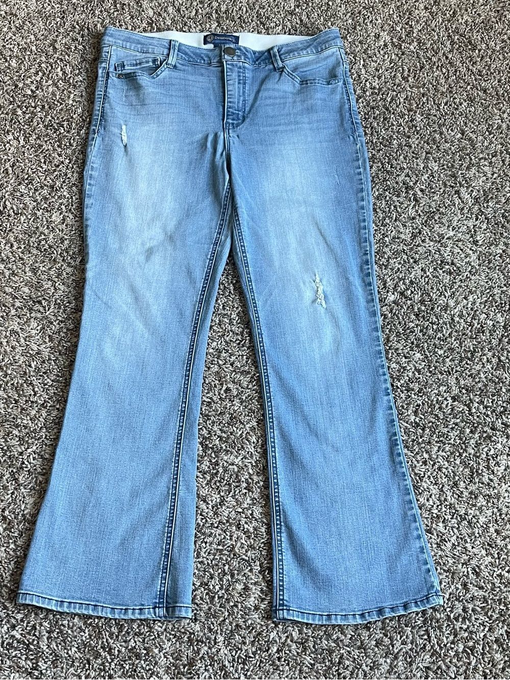 Democracy “Ab”Solution Light Blue Flare Jeans with Subtle Distress Size 12P